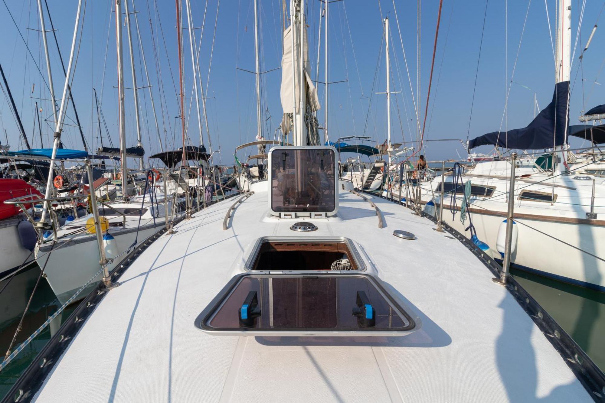 Hotel Quo Vadis Yacht à Bari Extérieur photo